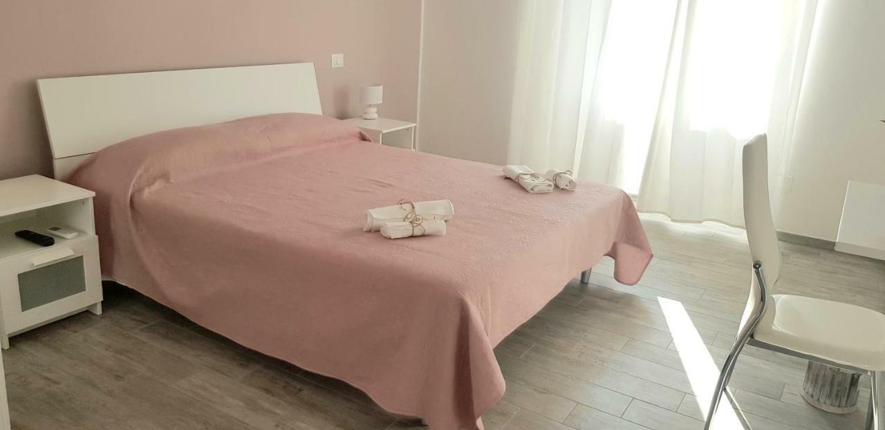 Butterfly House Bed & Breakfast ซาแลร์โน ภายนอก รูปภาพ