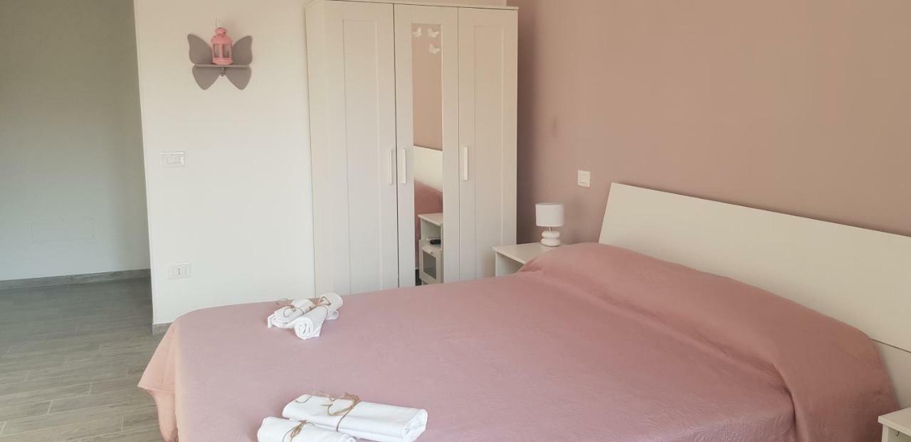 Butterfly House Bed & Breakfast ซาแลร์โน ภายนอก รูปภาพ
